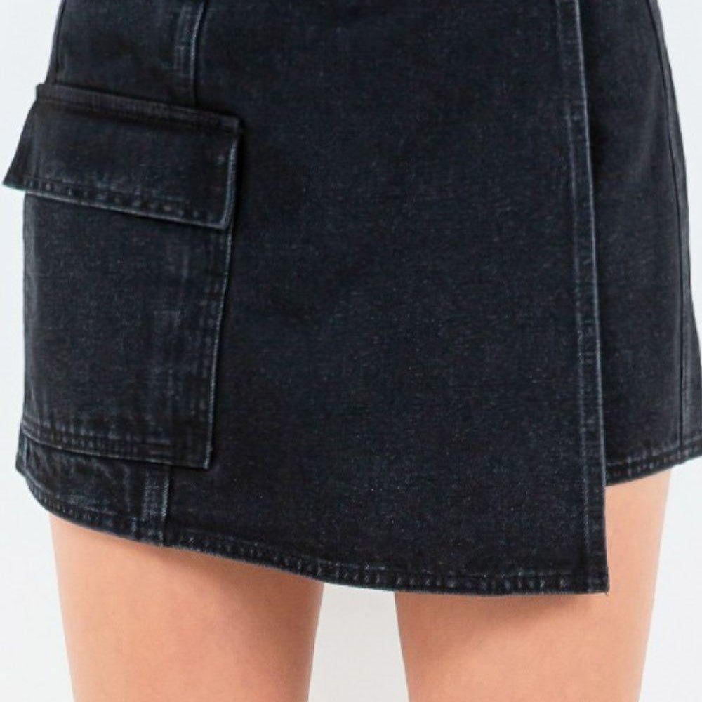 
                      
                        AB Cargo Pocket Mini Skort Black
                      
                    