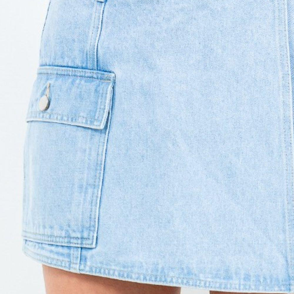 
                      
                        AB Cargo Pocket Mini Skort Light Denim Blue
                      
                    