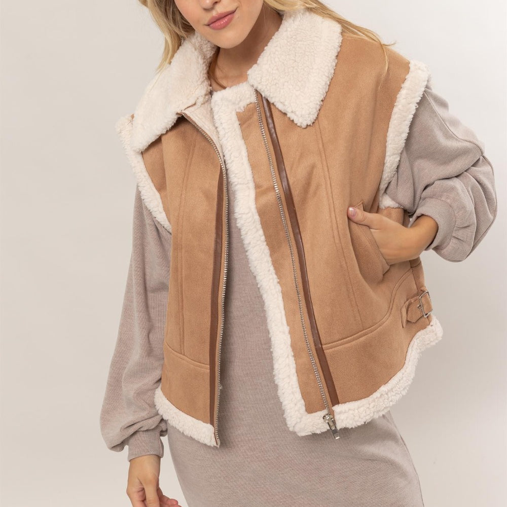 Fur-Contrast Zip Up Suede Vest