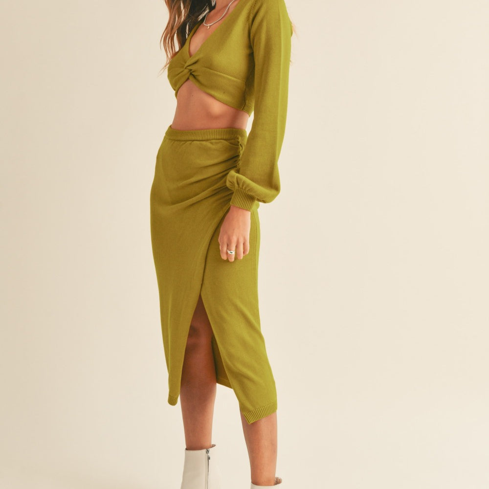 
                      
                        Front Twisted Knit Top and Midi Skirt Set Green
                      
                    