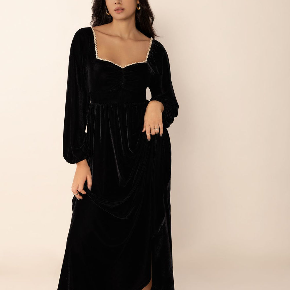 Sweetheart Neck Long Sleeve Midi Dress