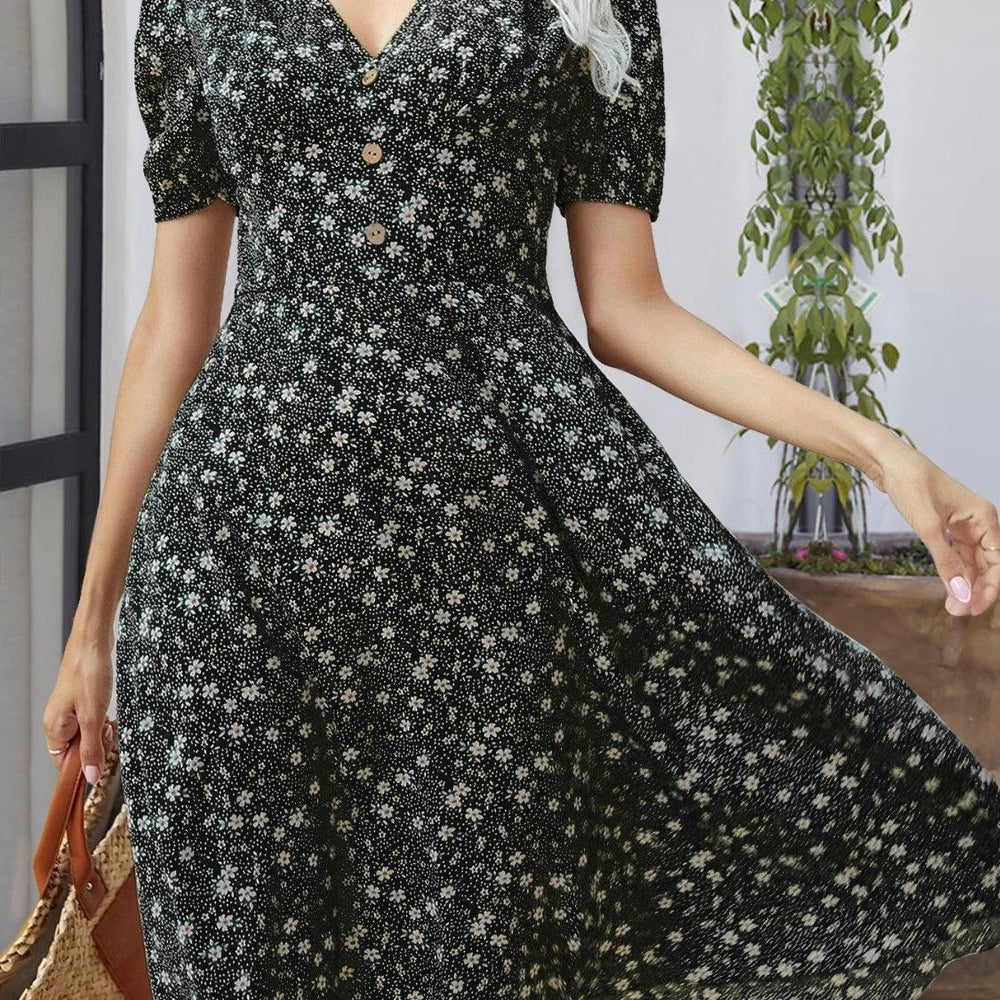 
                  
                    Printed V-Neck Short Sleeve Dress Dresses
                  
                