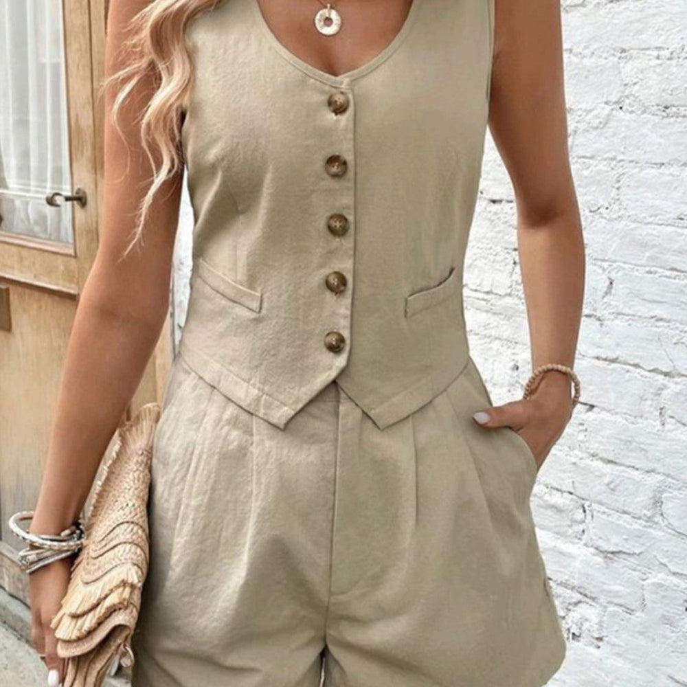 
                  
                    Scoop Neck Sleeveless Top and Shorts Set Sets
                  
                