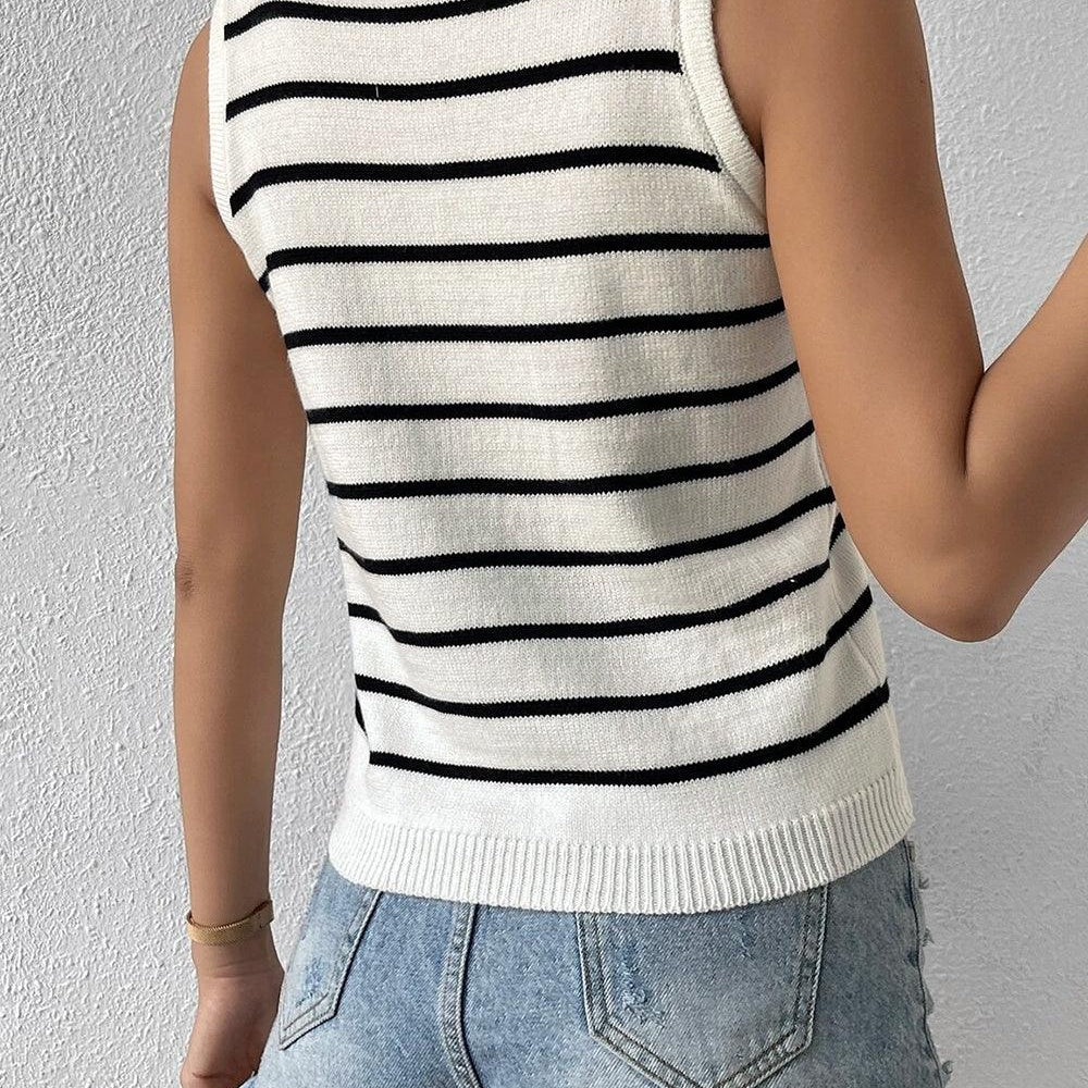 
                      
                        Striped Round Neck Knit Vest Shirts
                      
                    